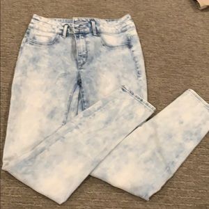 Women’s jeans